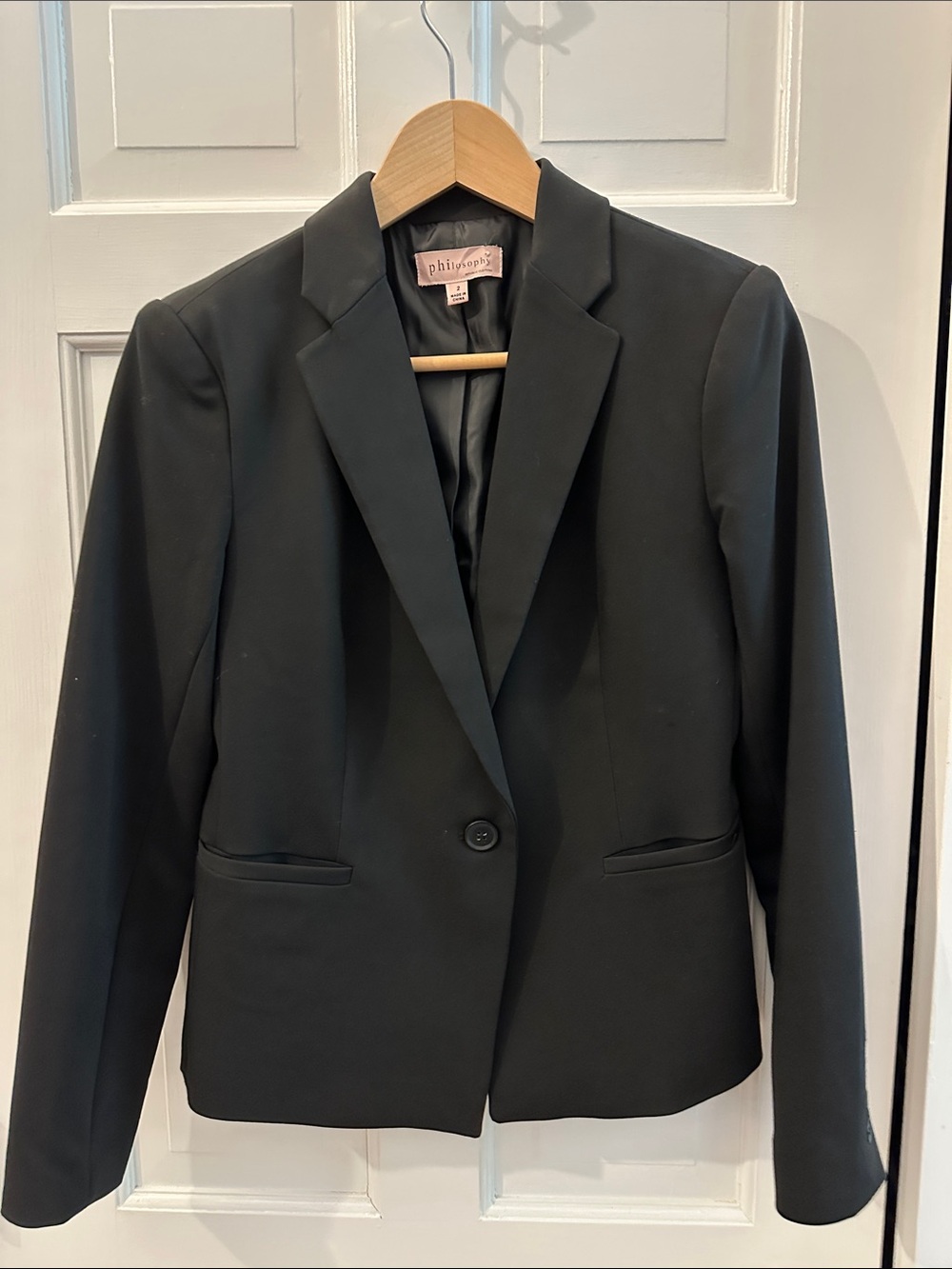 Philosophy Black Blazer size 2 excellent condition